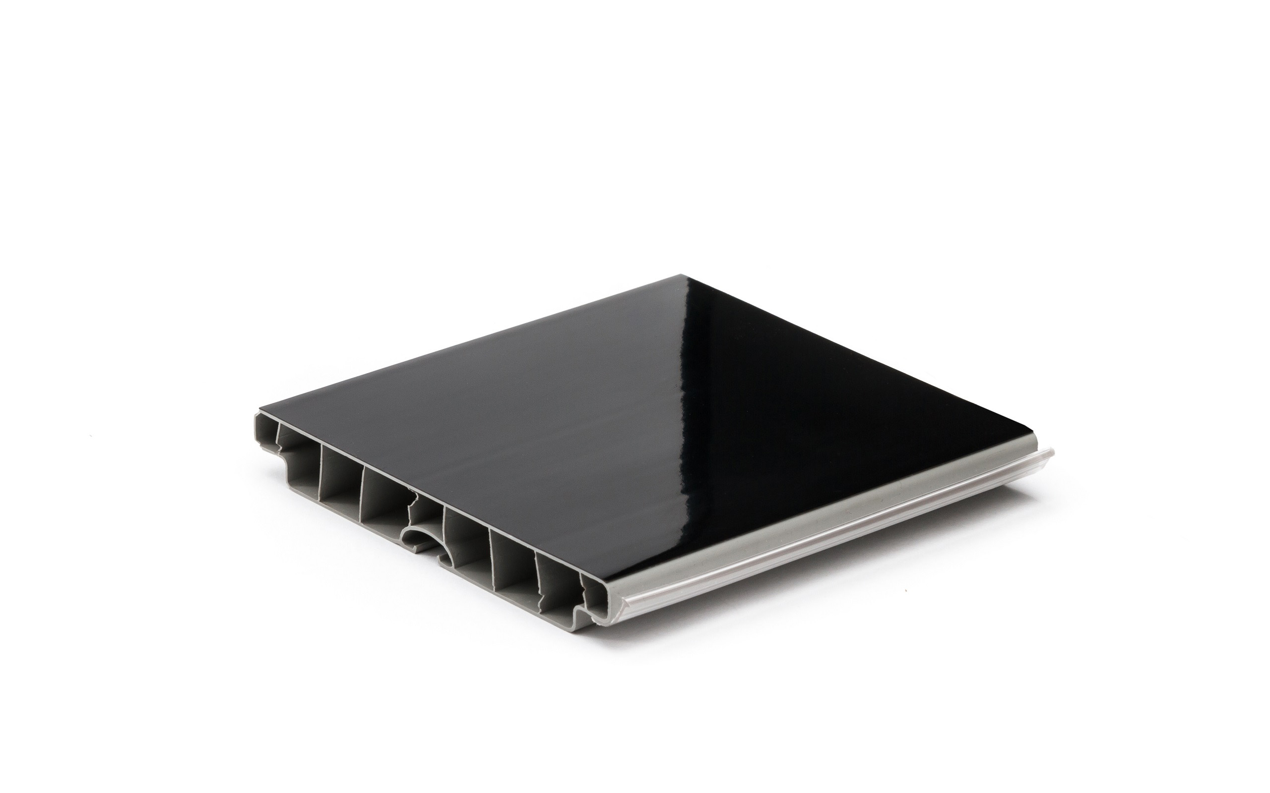 Podnožje, h= 100 mm, l=4 m, črna visoki sijaj