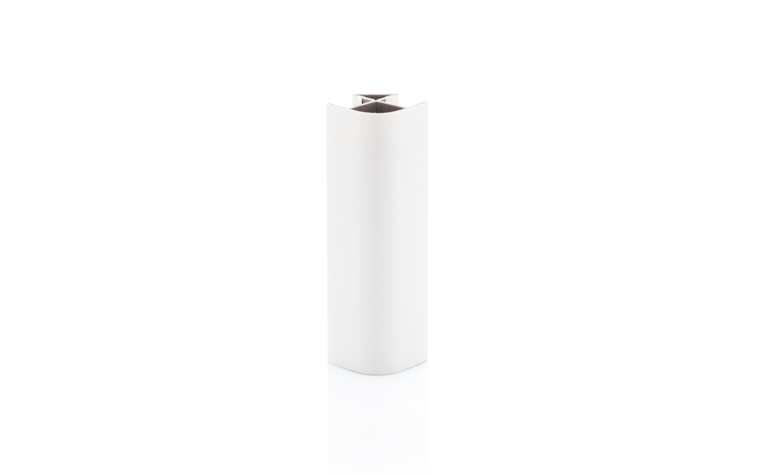 Vogalnik podnožja h=100 mm, 90°, R12 mm, bela