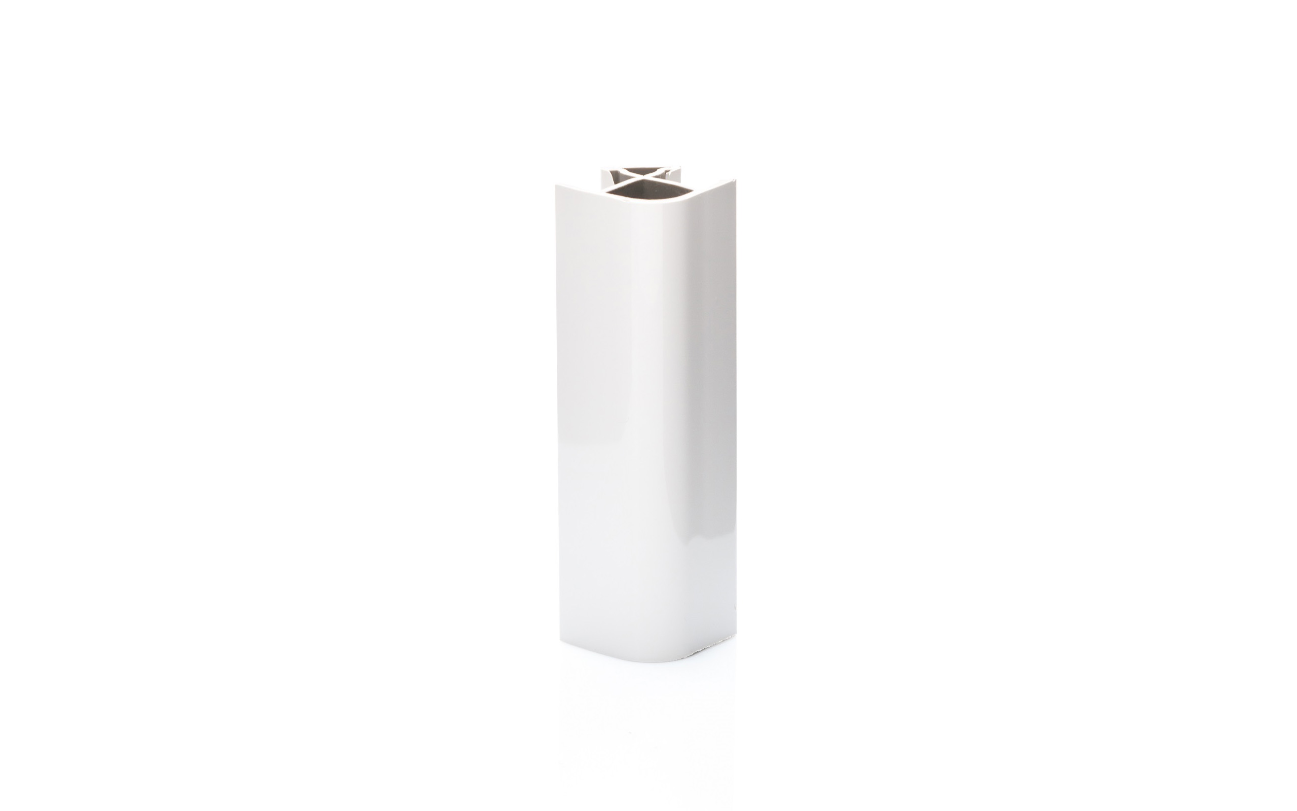 Plinth joint cap 150 mm, 90°, R12 mm, white gloss