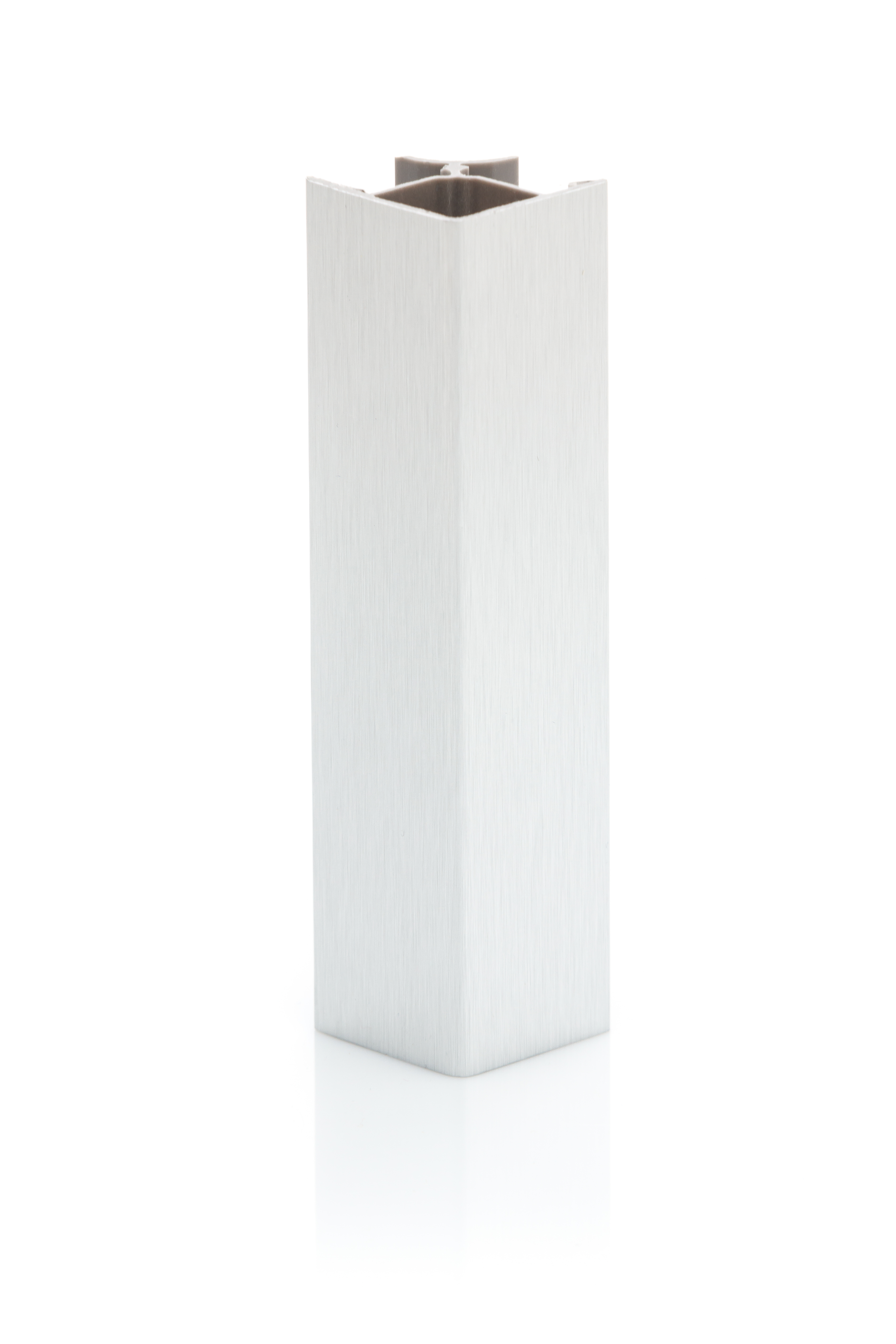 Plinth joint cap 150 mm, 90°, R2 mm, brushed aluminium